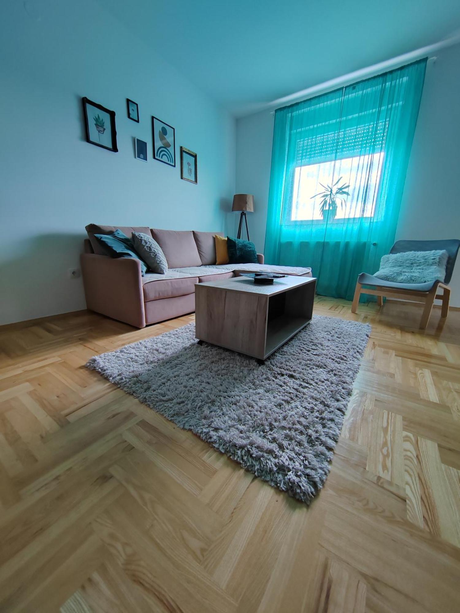 Krstic_Lux Apartman Subotica Exterior photo