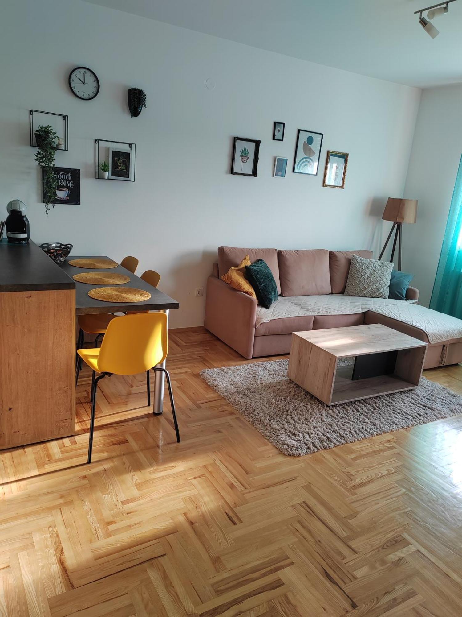 Krstic_Lux Apartman Subotica Exterior photo